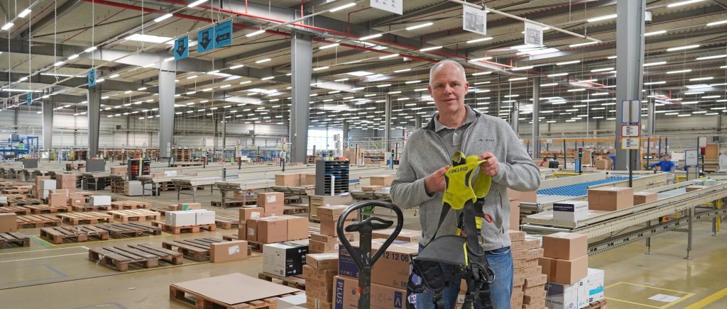 Oliver ist PSA-Spezialist bei Lyreco und Experte im Bereich PSAgA, um die passende Ausrüstung für Ihre Mitarbeiter zu finden.