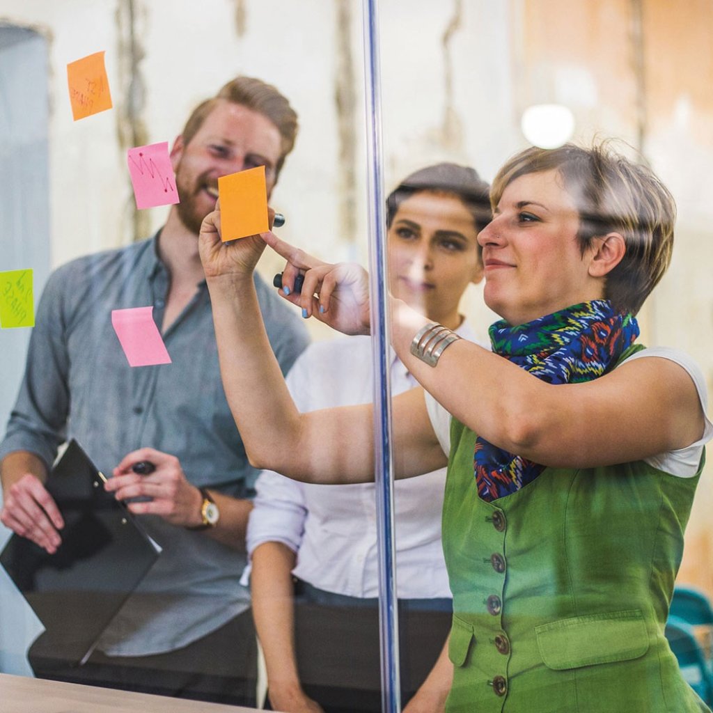 Lyreco bietet Ihnen alle Produkte für Ihren Büroalltag. Von Papier, Stiften, Tinte und Toner, ergonomischen Möbeln bis hin zu Kaffee- und Cateringprodukten.